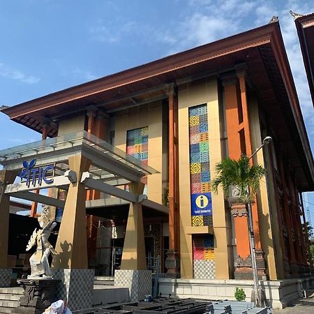 Fello B&B Hostel Legian  Exterior photo